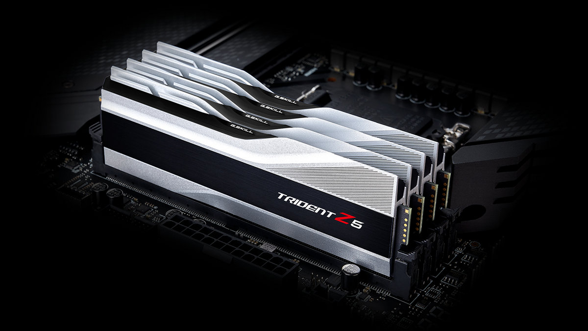 Памет 32GB (2x16GB), DDR5, 6000MT/s, G.Skill Trident Z5 (F5-6000J4040F16GX2-TZ5S), 1.35V - характеристика 6