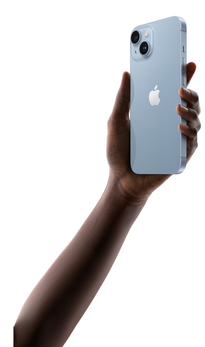 Смартфон Apple iPhone 14 (черен), поддържа 2 sim карти, 6.1" (15.49 cm) Super Retina XDR OLED дисплей, шестядрен Apple A15 Bionic 3.23 GHz, 6GB RAM, 128GB Flash памет, 12.0 + 12.0 & 12.0 MPix камера, iOS - характеристика 1
