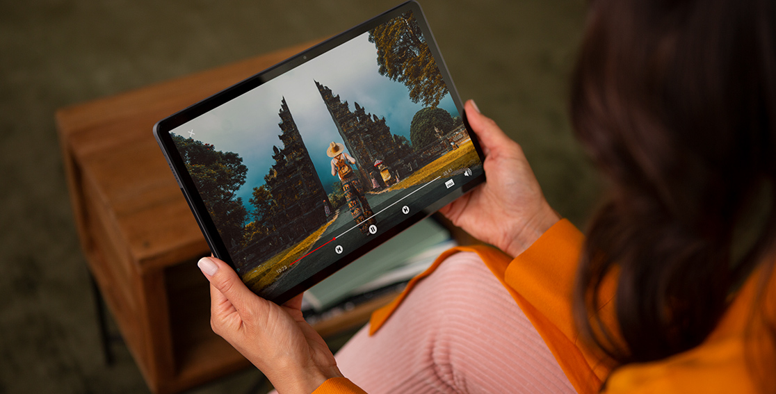 Таблет Lenovo Tab P11 (ZA7S0049BG)(сив), 4G LTE, 11" (27.94 cm)2K дисплей, осемядрен Snapdragon 662 2.0GHz, 4GB RAM, 128GB Flash памет (+ microSD слот), 8.0 & 13.0 Mpix, Android 10, 490 g - характеристика 1