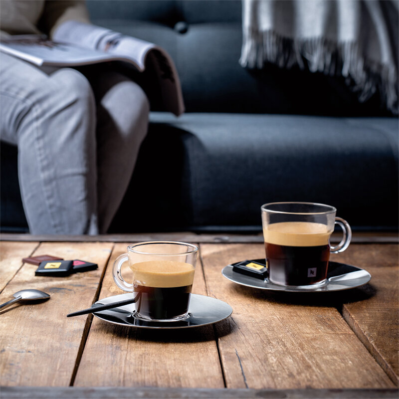 Кафемашина на капсули Nespresso Essenza Mini Green, 1450W, 0.6л. резервоар, 19 бара, автоматично изключване след 9 минути, зелена - характеристика 5