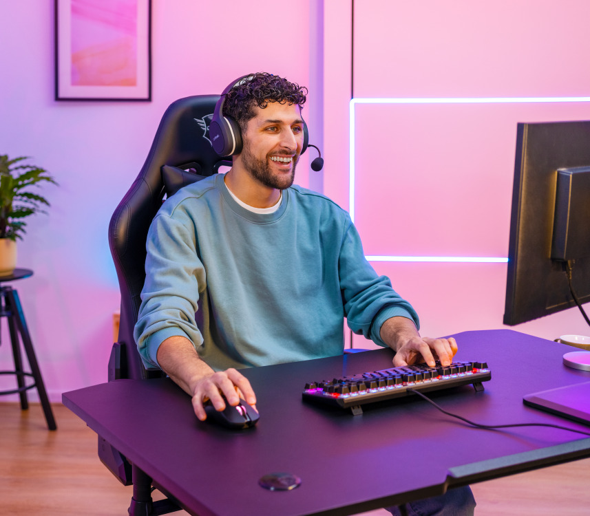 Мишка TRUST GXT 980 Redex, безжична, оптична (10000 dpi), 6 програмируеми бутона, RGB подсветка, USB, черен - характеристика 1