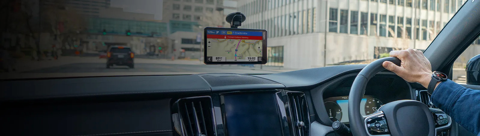 Навигация за автомобил Garmin DriveCam 76 (010-02729-15), 6.95" (17.7 см) WSVGA TFT дисплей, GPS, Galileo, Wi-Fi, Bluetooth, 32GB вградена памет, microSD слот, карта на Европа - характеристика 13