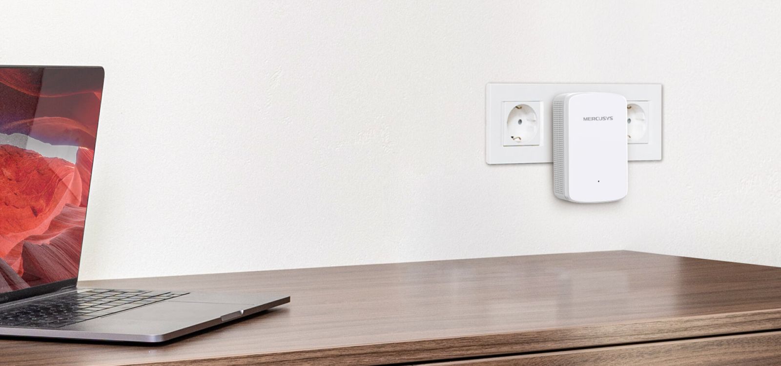 Range Extender/Репитер Mercusys ME20, 2.4GHz(300Mbps)/5 GHz(433Mbps), 1x RJ-45 10/100 Mbps - характеристика 1
