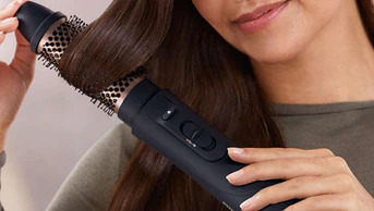 Четка за коса Philips Series 5000 BHA530/00, 1000W, за изправяне, 3 настройки за нагряване с 2 за скорост на вентилатора, 4x йонна технология, черна - характеристика 2