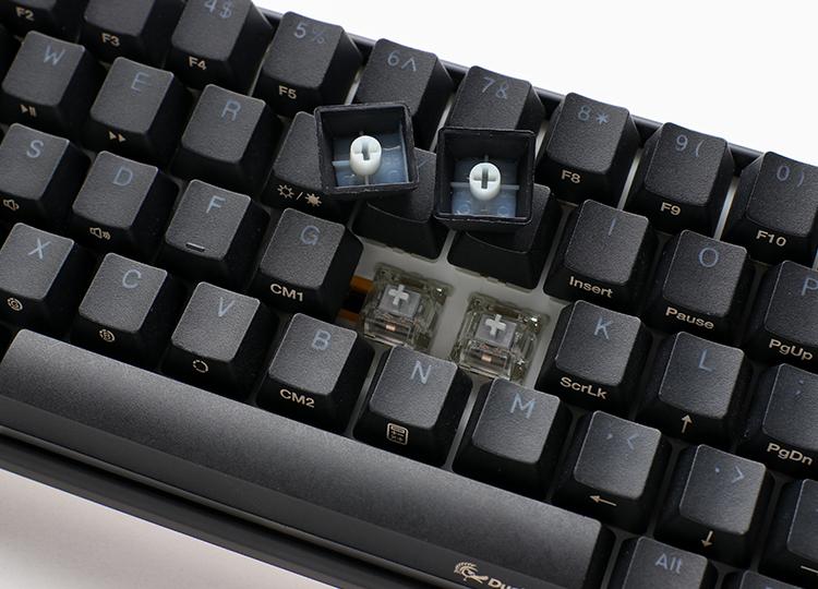 Клавиатура Ducky One 3 Classic Mini 60, жична, гейминг, механична, Cherry MX Clear суичове, RGB подсветка, черна, USB - характеристика 1