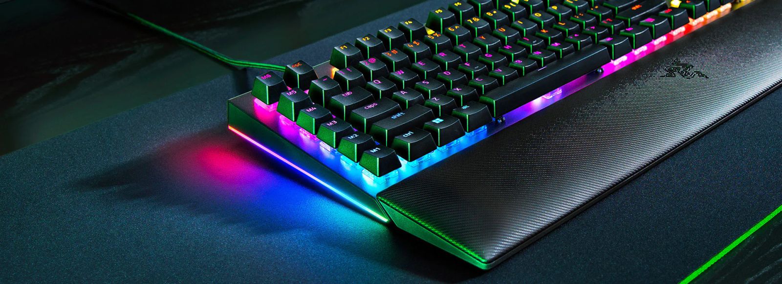 Клавиатура Razer Blackwidow V4, механична, зелени Razer суичове, гейминг, RGB подсветка, черна, USB - характеристика 2
