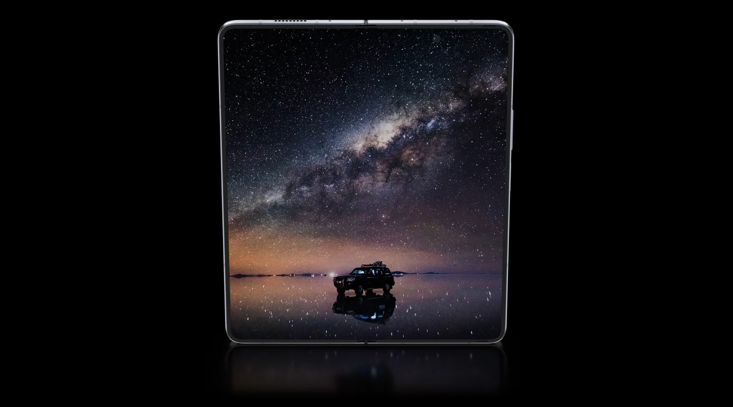 Смартфон Samsung Galaxy Z Fold5 (черен), 7.6" (19.3 cm) Foldable Dynamic AMOLED 2X дисплей, осемядрен SM8550 Snapdragon 8 Gen 2 3.36GHz, 12GB RAM, 256GB Flash памет, 50.0 MPix + 10.0 MPix + 12.0 MPix & 10.0 MPix + 4.0 MPix, Android, 253g - характеристика 2