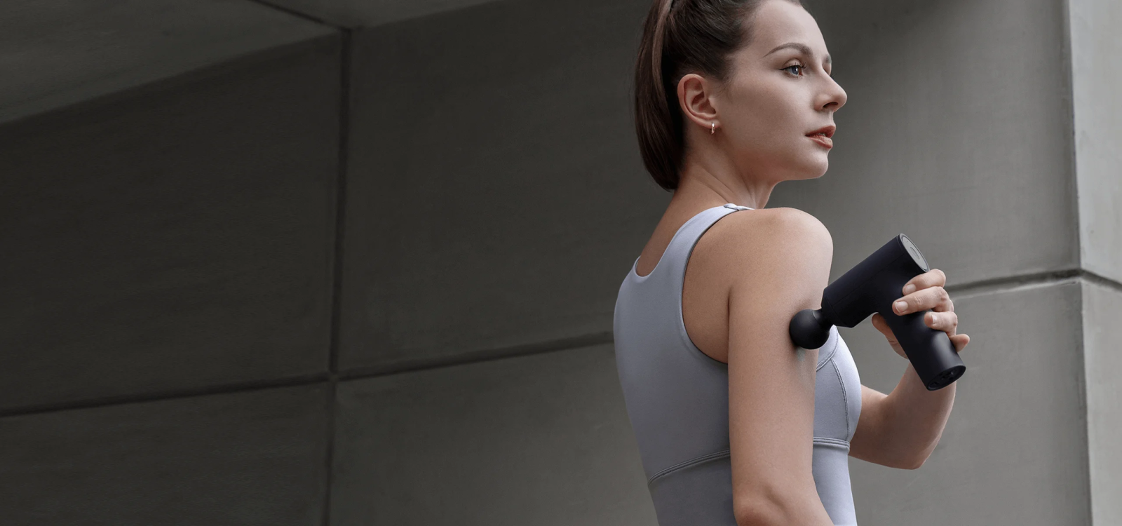 Масажор Xiaomi Massage Gun Mini EU, 2500 оборота в минута, 2600mAh батерия, черен - характеристика 2