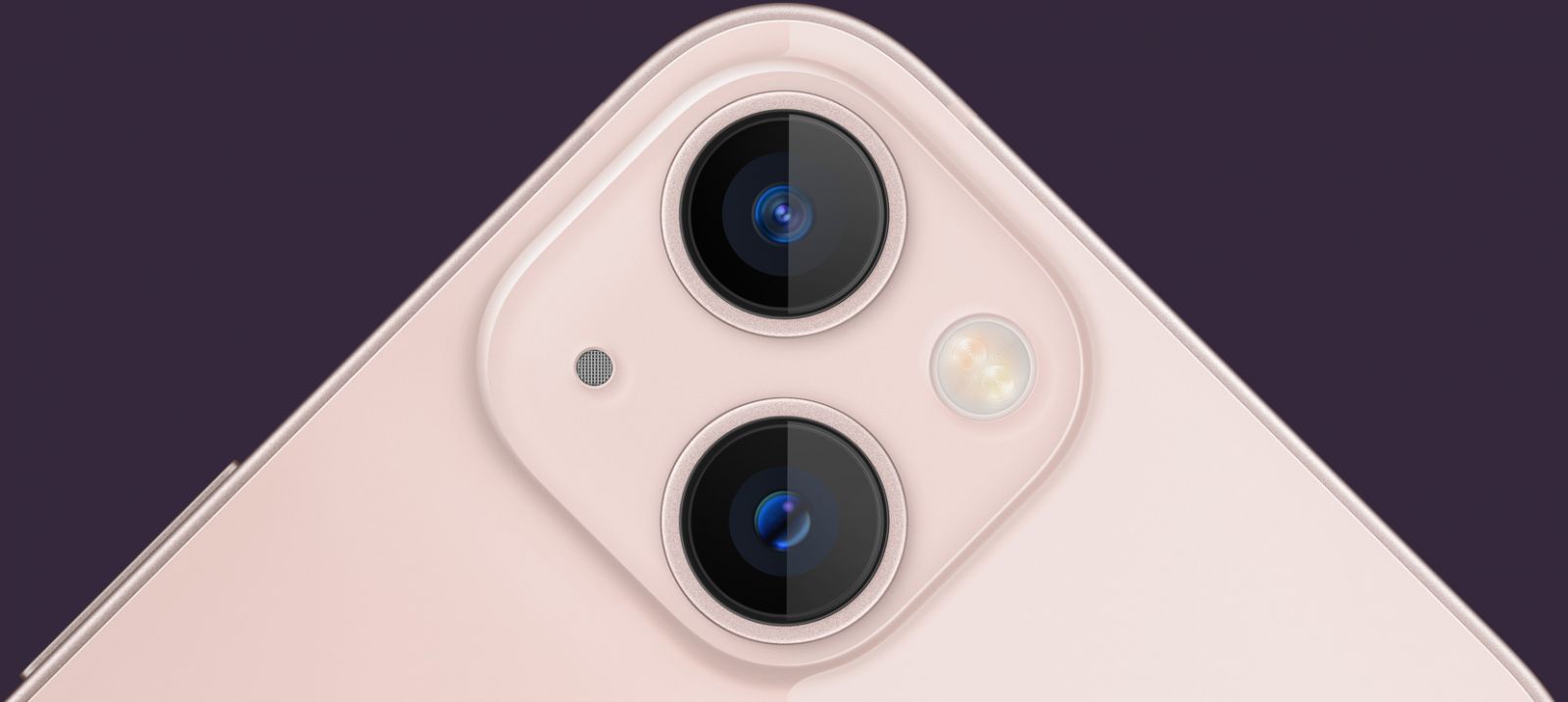 Смартфон Apple iPhone 13 (черен), 6.1" (15.49 cm) Super Retina XDR OLED дисплей, шестядрен Apple A15 Bionic 3.22 GHz, 4GB RAM, 128GB Flash памет, 12.0 + 12.0 & 12.0 MPix камера, iOS, 174 g - характеристика 3