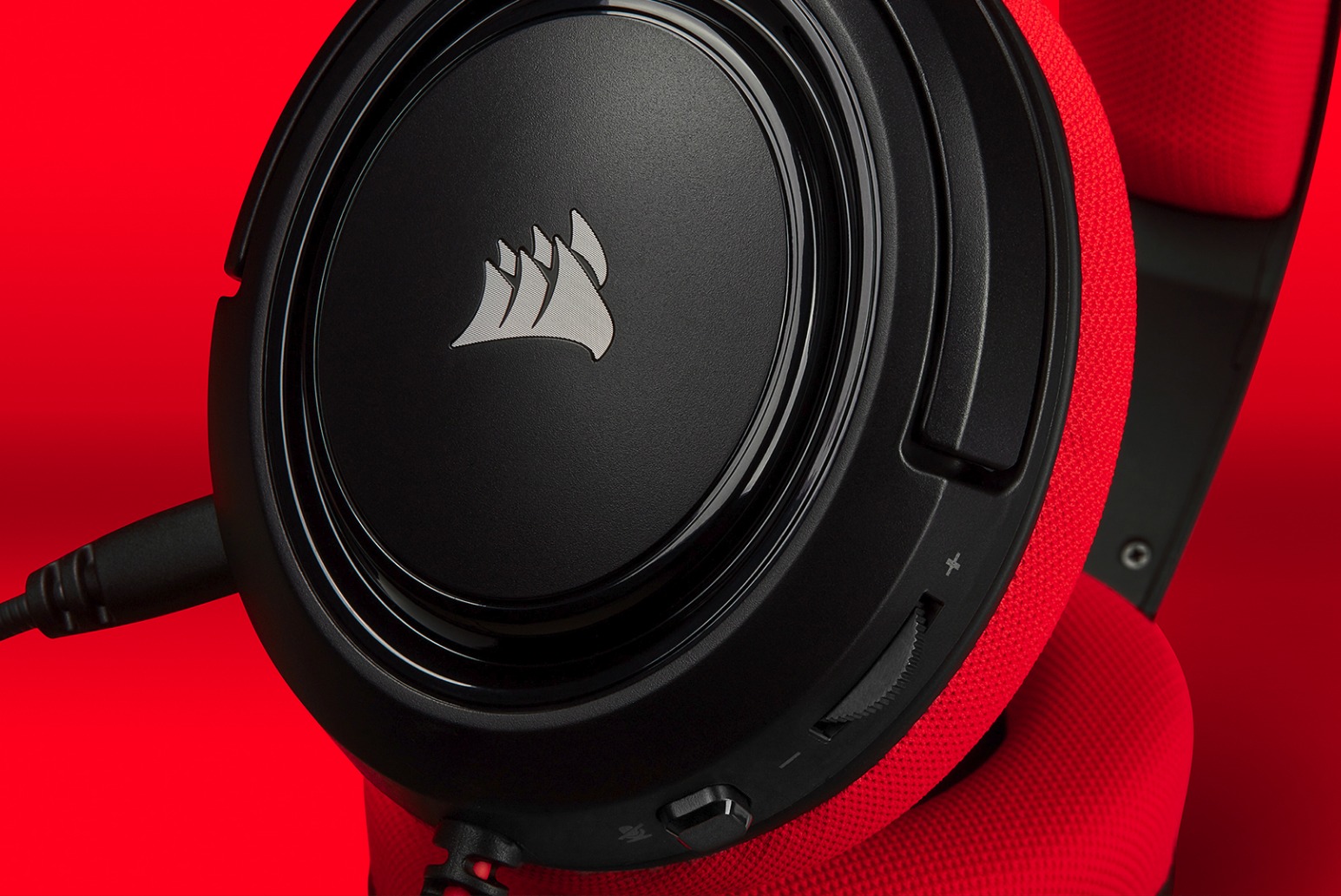 Слушалки Corsair HS35 Red, микрофон, геймърски, 3.5 mm jack, черни/червени - характеристика 3