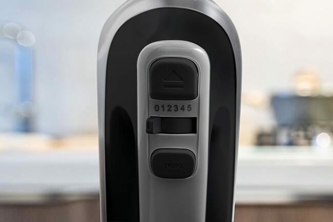 Миксер Gorenje M500DCBK, 500W, 5 степени на работа с турбо, бъркалки за тесто, инкос - характеристика 2