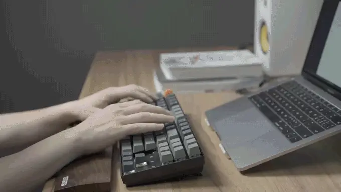 Клавиатура Keychron K8 TKL (K8-P2), механична, Hot-Swappable Gateron Optical Blue суичове, безжична, гейминг, Tenkeyless, RGB подсветка, черна, USB, Bluetooth - характеристика 2