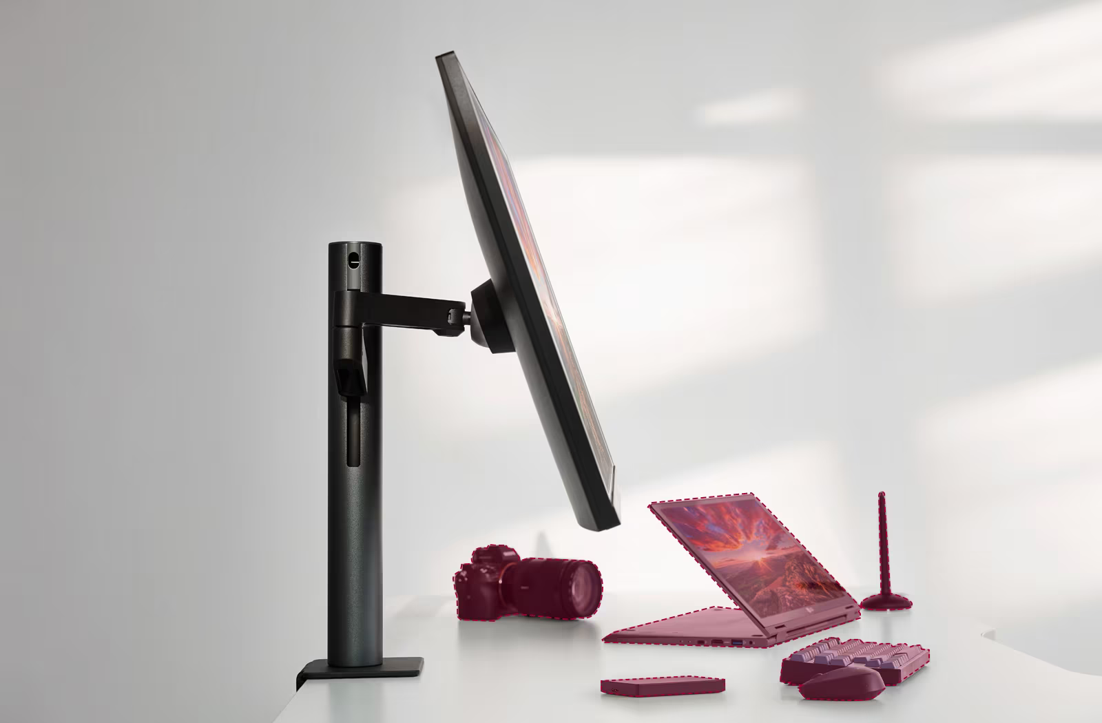 Монитор LG 32UN880P-B, 31.5" (80.01cm), IPS панел, 4K/UHD, 5ms, 1 000:1, 350cd/m2, HDMI, DisplayPort, USB-C - характеристика 5