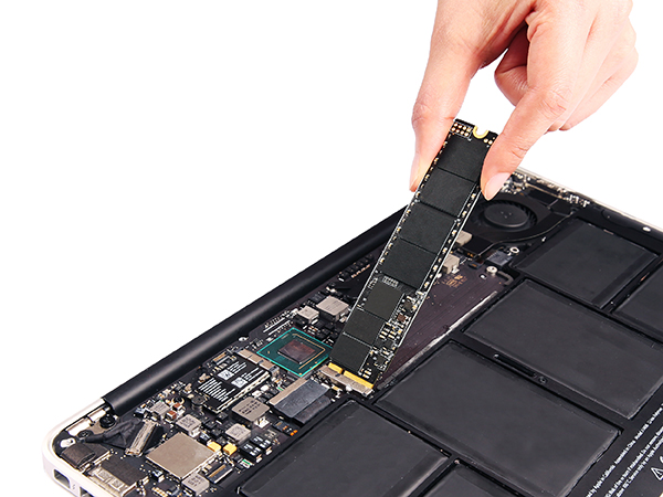 Памет SSD 480GB Transcend JetDrive 500 за Macbook, външна, SATA 6Gb/s, USB 3.0, скорост на четене 495MB/s, скорост на запис 427MB/s - характеристика 2