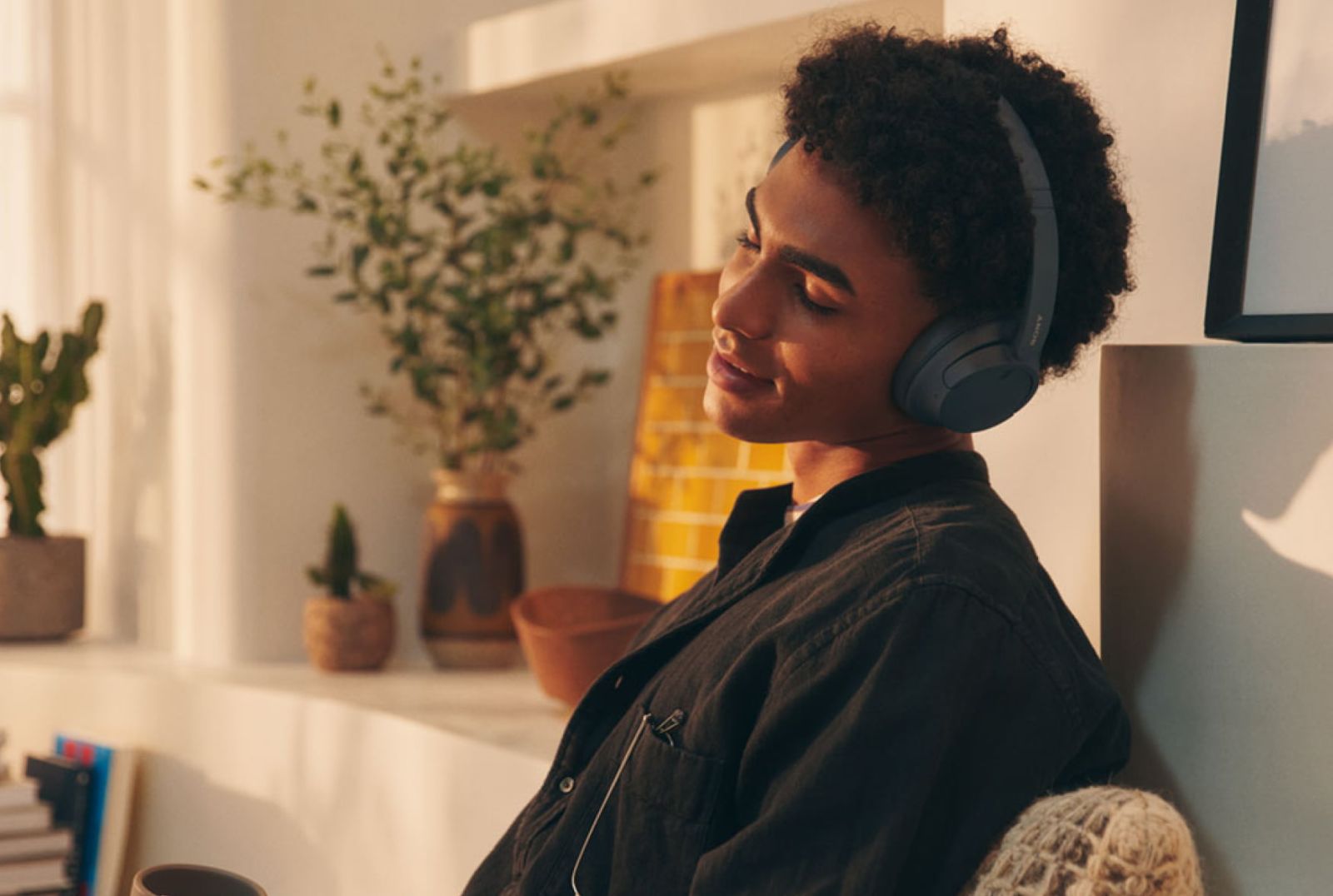 Слушалки Sony WH-CH720N, Bluetooth, 3.5mm жак, микрофон, 30mm мембрани, шумопотискащи, до 40 часа живот на батерията, сини - характеристика 4