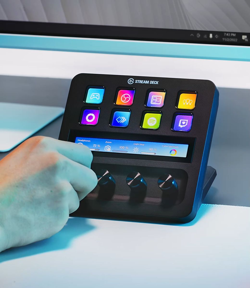 Стрийминг контролер Elgato Stream Deck Plus White Edition, 8 цветни LCD бутона стойка, USB, бял - характеристика 2