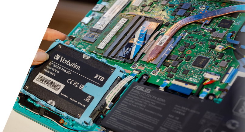 Памет SSD 2TB, Verbatim Vi550, SATA 6Gb/s, 2.5" (6.35cm), скорост на четене до 550MB/s, скорост на запис до 500MB/s - характеристика 1
