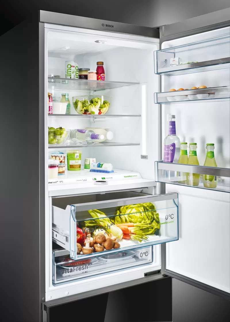 Хладилник Bosch KIF86PFE0 SER8, клас E, 223л. общ обем, за вграждане, 232 kWh/годишно разход на енергия, NoFrost, VarioShelf, бял - характеристика 1