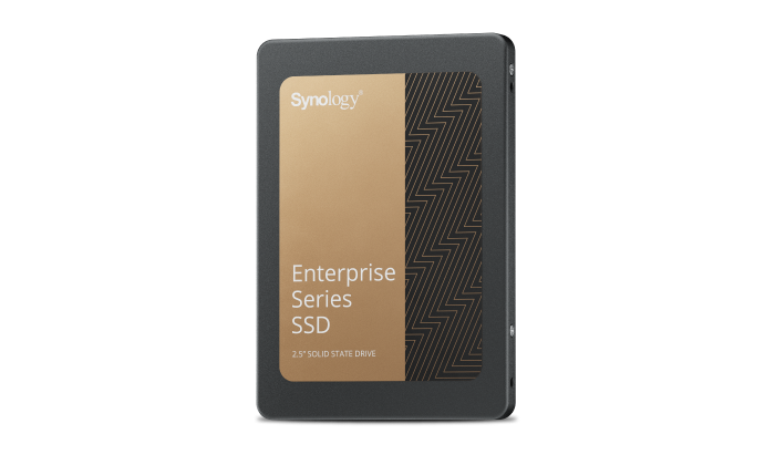 Памет SSD 7TB Synology SAT5210-7000G, SATA 6Gb/s, 2.5"(6.35 cm), скорост на четене до 530MB/s, скорост на запис до 500MB/s - характеристика 1