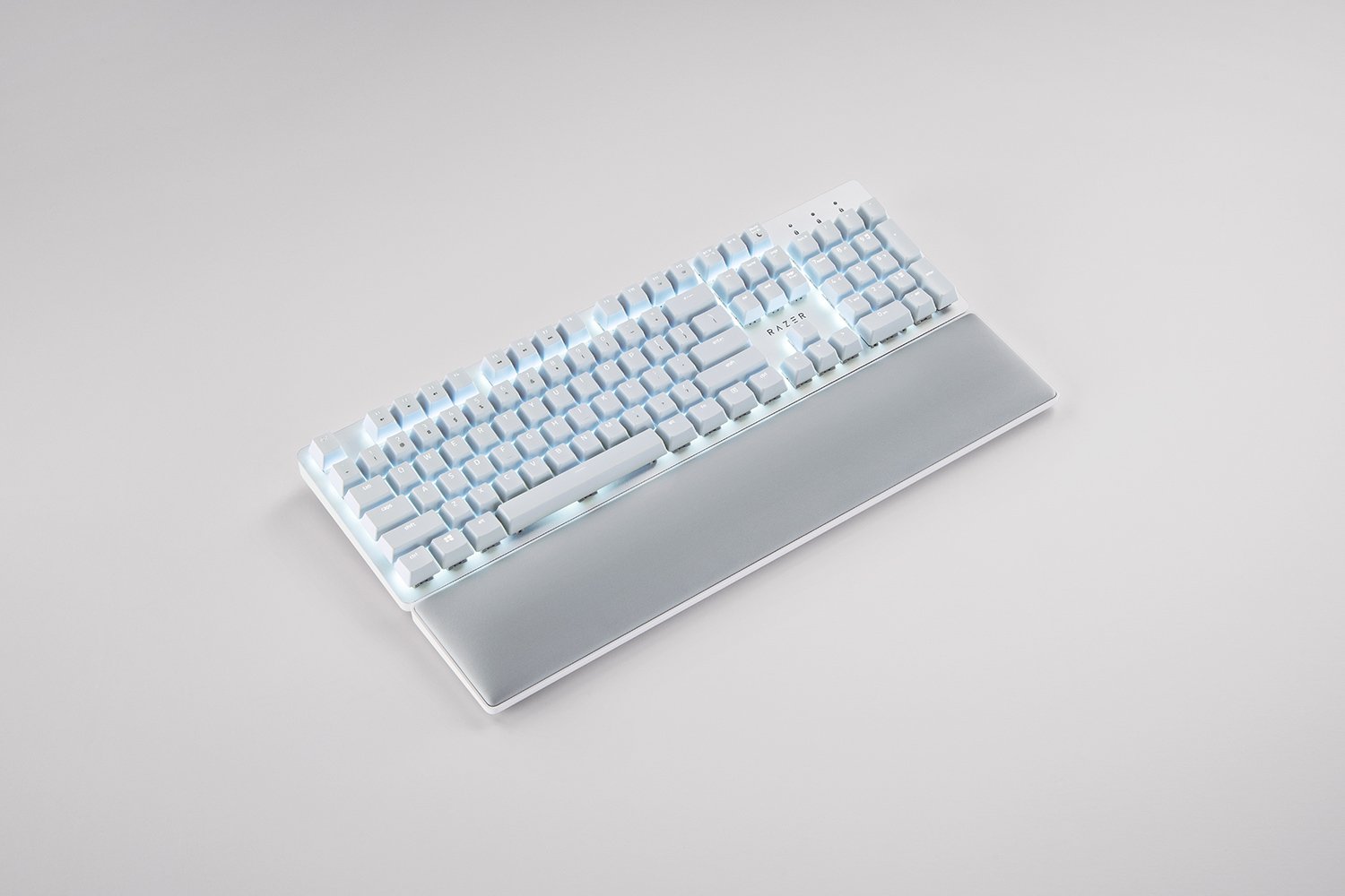 Клавиатура Razer Pro Type Ultra (RZ03-04110100-R3M1), гейминг, механична (Razer Yellow Mechanical Switch), подсветка, бяла - характеристика 1