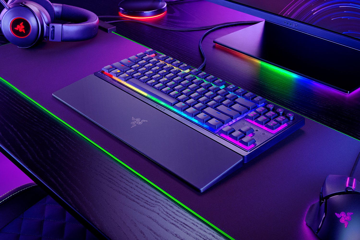 Клавиатура Razer Ornata V3 Tenkeyless, Mecha-Membrane Switch, гейминг, RGB подсветка, черна - характеристика 1