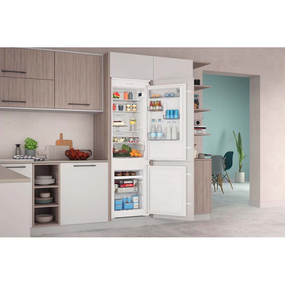 Хладилник с фризер Indesit INC18 T111, клас F, 250 л. общ обем, за вграждане, 280kWh/годишно, Total No Frost, LED осветление, бял - характеристика 1