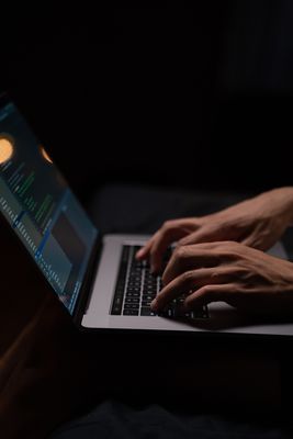 Лаптопи за програмиране 3 | JAR Computers Лаптопи за програмиране 3