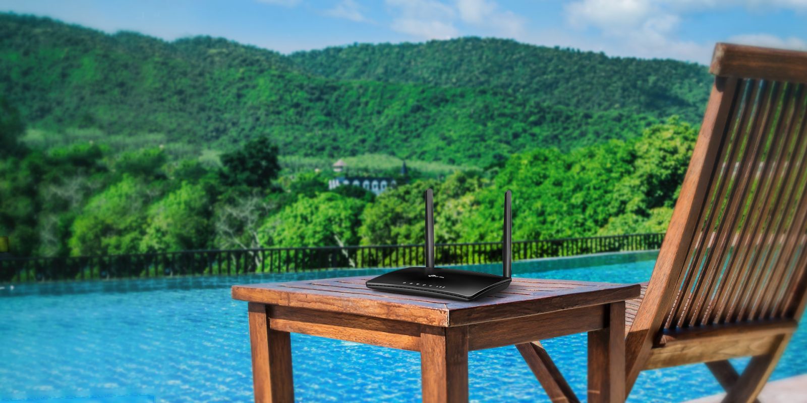 Рутер TP-Link Archer MR200, 4G, 750Mbps, 2.4GHz(300 Mbps)/5GHz(433 Mbps), Wireless AC, 3x LAN 100, 1x WAN 100, 1x SIM card, 3x вътрешни антени, 2x външни антени - характеристика 1