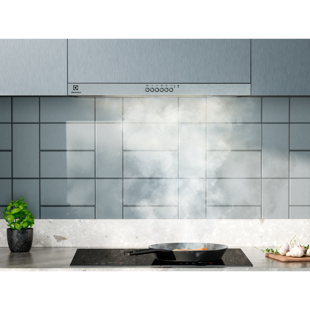 Абсорбатор Electrolux LFG716R, за вграждане, 580 m3/h, 3 скорости, LED светлини, черен - характеристика 1
