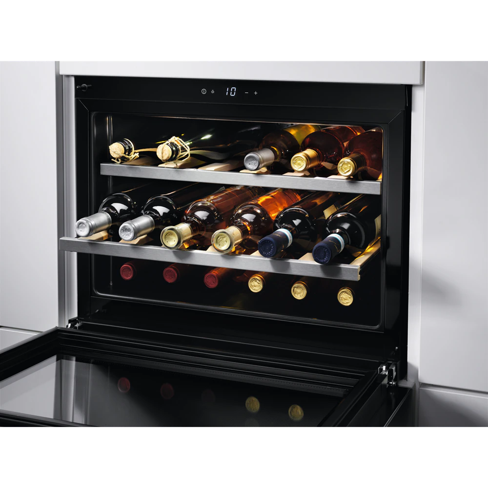 Виноохладител AEG KWK884520M, 12 л. общ обем, за вграждане, от 5 до 20 градуса, инокс - характеристика 2