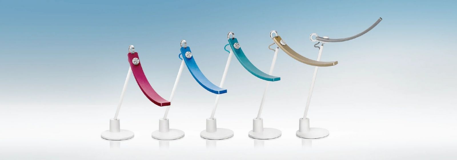 LED лампа BenQ Genie e-Reading Desk Lamp Pink, настолна, 18W, 900lm, 2700~5700K, технология Smile Curve, розова - характеристика 1