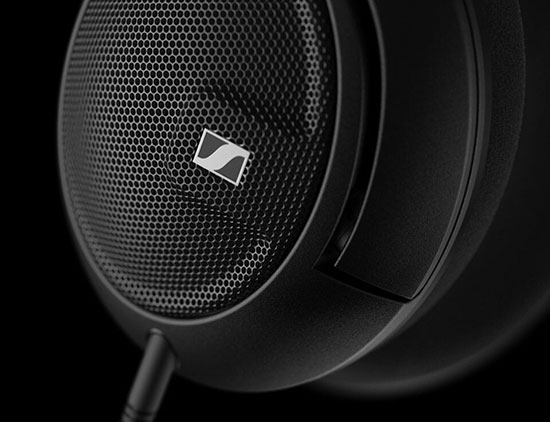 Слушалки Sennheiser HD 560S, 6.3mm jack, 3.5mm преходник, черни - характеристика 1