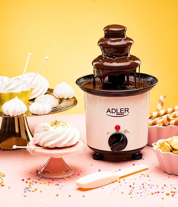 Шоколадов фонтан Adler AD 4487, 30W, 200 мл. капацитет, максималната температура 80C°, контролна лампа, включва лъжица за шоколад и 10 пластмасови шишчета, бял - характеристика 1