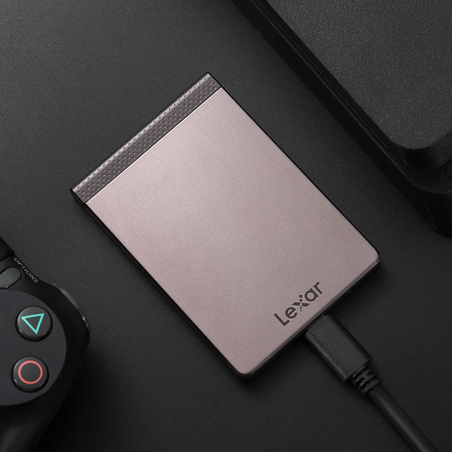 Памет SSD 1TB, Lexar SL200, USB 3.1, 2.5" (6.35 cm), скорост на четене 550 MB/s, скорост на запис 400 MB/s, външно - характеристика 1