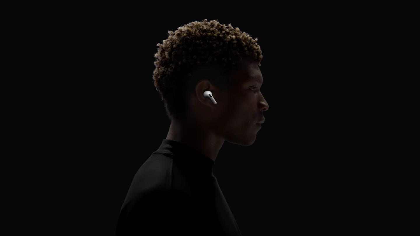 Слушалки Apple AirPods Pro (2nd generation) 2022, безжични, Bluetooth 5.3, микрофон, IPX4, Active Noise Cancellation, сензорни бутони, Adaptive Transparency, Adaptive EQ, Personalized Spatial Audio, тип "тапи", бели - характеристика 9