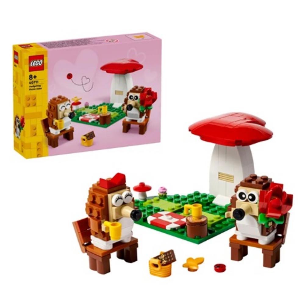 Lego Iconic Hedgehog And Her Picnic Date (40711) (LGO40711)